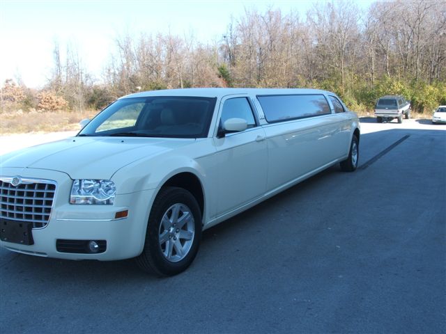 Chrysler 300C Limo