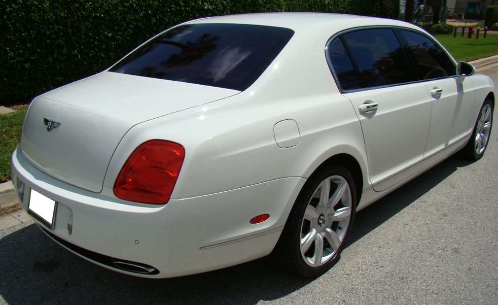 White Bentley Flying spur 